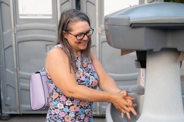 Best Portable restroom trailer rental  in Hampshire, IL